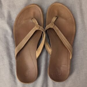 Olukai Women's Flip Flops Size 8